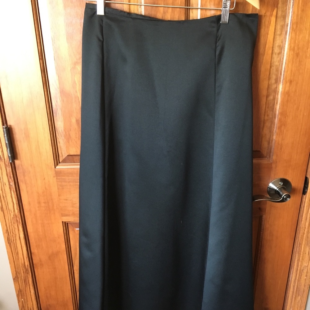 Long black skirt